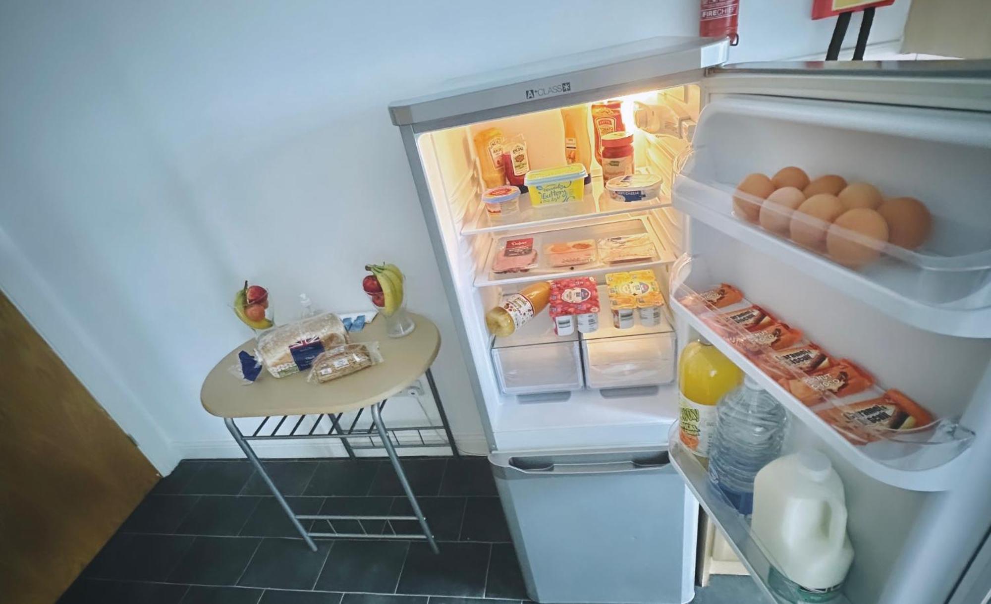 Unique View Of Anfield Stadium - Charming 2 Bedroom Apartment In Liverpool With Parking Экстерьер фото